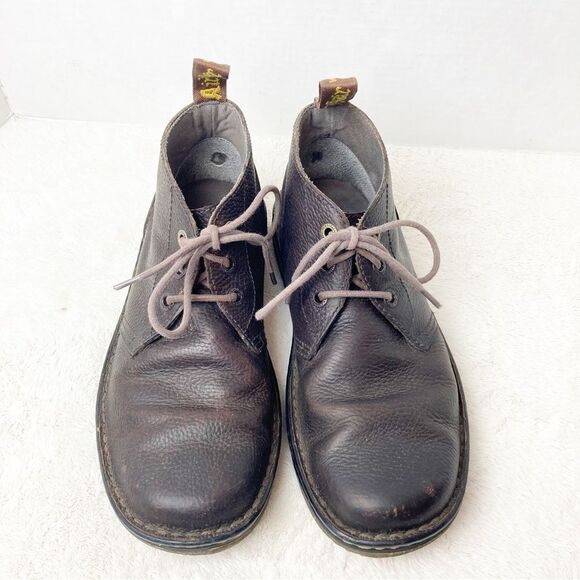 Dr. Martens Sussex Bear Track Chukka Boots size 9 main image 6